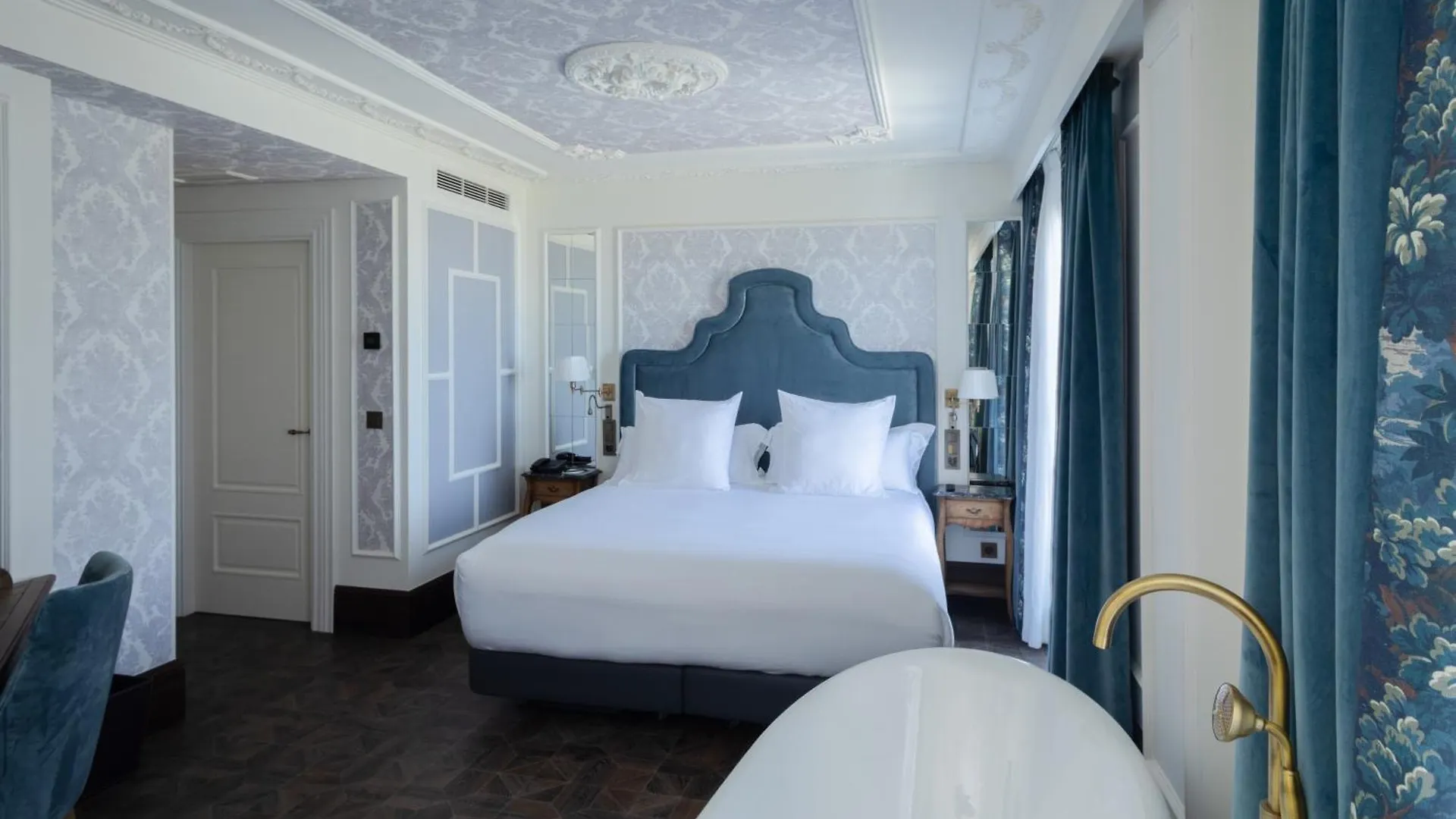 Hotel Luze Boutique San Sebastian 2*,  Spain